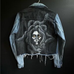 New look denim jacket 
        hand painted Medusa head 
        Size: small